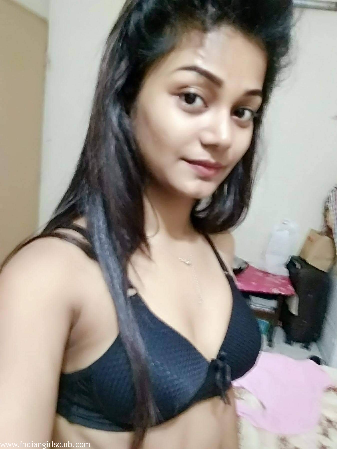 Indian College Girl Hot Sex With Her Lover photo