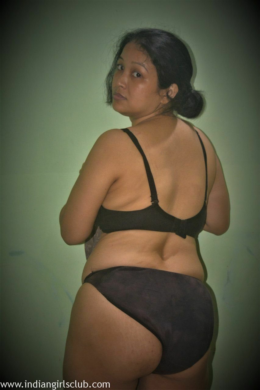 Lic Padma Aunty Srx - Indian MILF Aunty Padma Full Hardcore Sex - Indian Girls Club