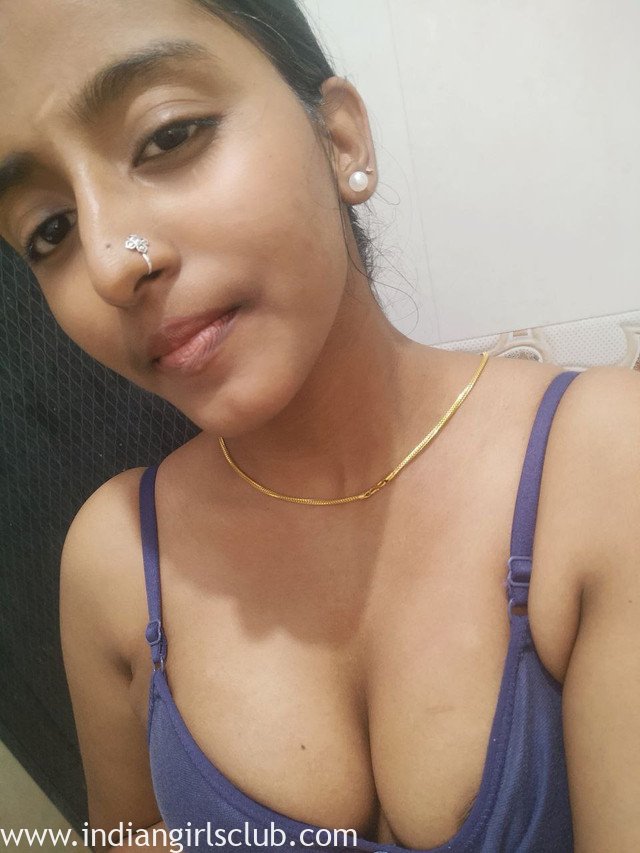 Horny Indian College Girl - Desi College Girls Young Crazy Hot Horny - Indian Girls Club