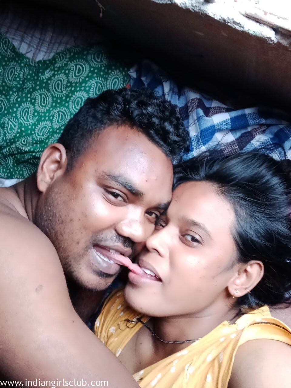 Bengali College Lovers Passionate Home Desi Porn