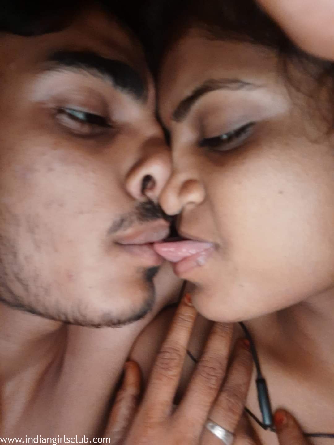 tamil_college_couple_romantic_sex_12 - Indian Girls Club picture