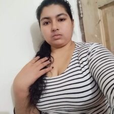 Big Boobs Indian Aunty Full Nude Bathroom Pics