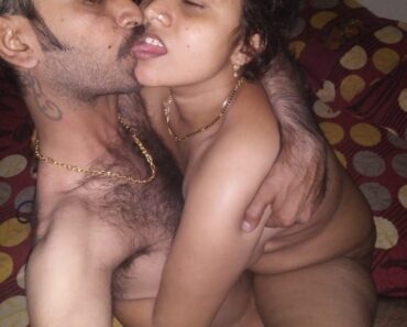 Lovely Indian Couple Nude Tv - Indian Couple Sex - Indian Girls Club & Nude Indian Girls