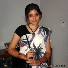 indian girls sari hand bag
