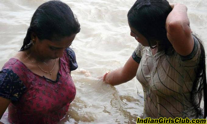 wet indian girls river bathing