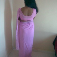 sexy saree back aunty
