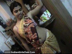 2south-indian-aunty