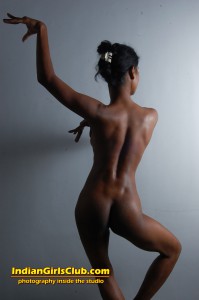 zc5 indian girls nude art pics