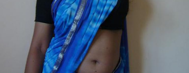 navel pics south indian girls