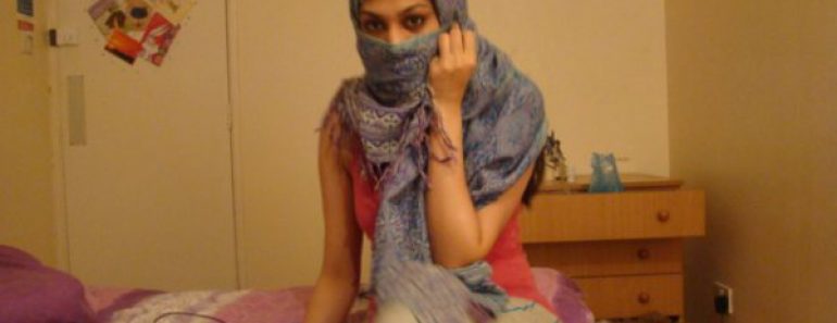 a2nudeindiangirls