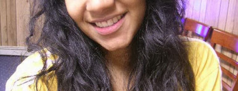 indian college girls breasts 1