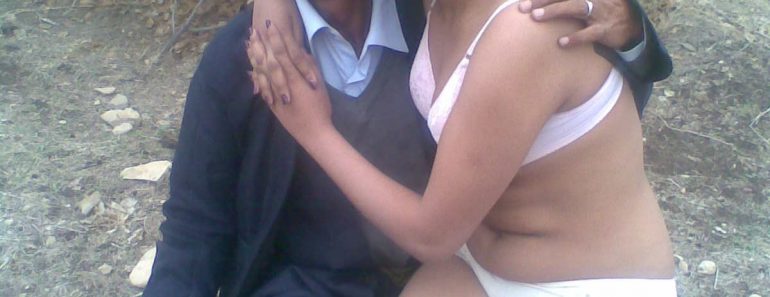 desi aunty bra panty