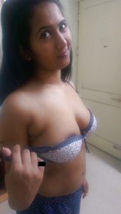 Indian College Girl Mala Nude Photos