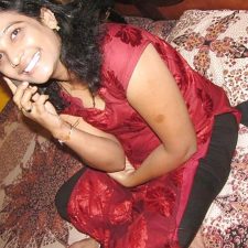 Sexy Indian Desi Bhabhi Nangi XXX Photos 6