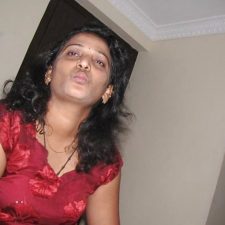 Sexy Indian Desi Bhabhi Nangi XXX Photos 3