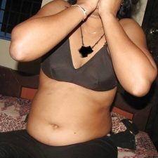 indian bhabhi black lingerie