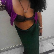 Nude Indian Aunty Neelo XXX Sex Photos 7