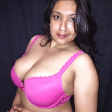 Sexy Indian Aunty Red Lingerie Nude XXX Photos 9