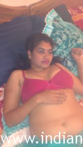Real Indian Mallu Bhabhi Big Tits Exposed