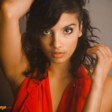 Indian Babe Shanaya Sex Red Erotic Top Showing Boobs