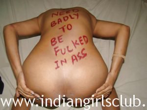 Indian Bhabhi Naked Exposing Hairy Desi Pussy