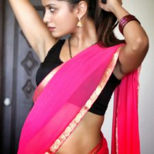 Sexy India Desi Porn Indian Bhabhi Cleavage Show 2