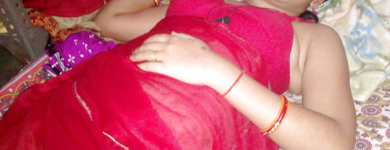 Unseen Rare Porn Photos Of Young Indian Bhabhi Naked