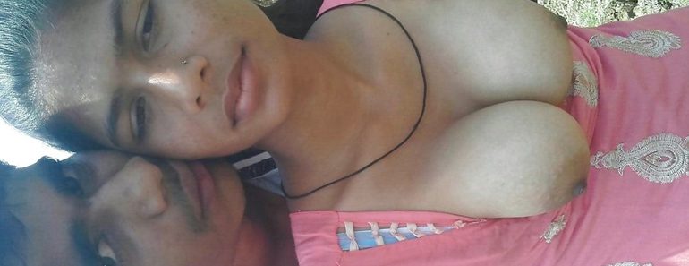 Nude Indian College Girl Outdoor Sex With Boyfriend