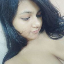Indian Sex Chat With Beautiful Hot Babe Sitting Naked