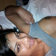 Srilankan Porn Young College Babe Fully Exposed