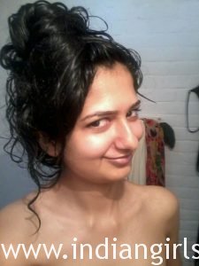 Indian Girlfriend Porn Cute Babe Exposed Naked