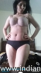 Virgin Indian College Girl Self Porn Photos