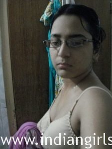 Beautiful Indian College Girl Shower Nude Selfie