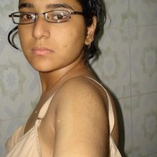 Beautiful Indian College Girl Shower Nude Selfie