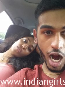 Indian Couple Sex Photos Filmed Inside Car