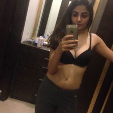 Amateur Indian Taking Selfie In Bathroom Filmed Herself Naked