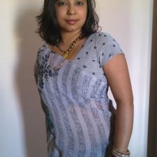 Indian Bhabhi Kamini Exposing Big Ass Round Juicy Boobs