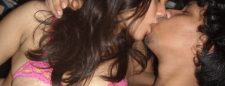 Indian Sex Real Lovers Passionate Kissing Prior Fucking