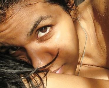 Nude Indian Girl Shanaya Exposing Milky Desi Boobs