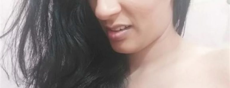Indian Bhabhi Bathroom Nude Photos Before Shower