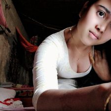 Bangladeshi School Girl Porn Showing Wet Pussy