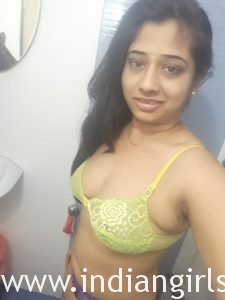 Tamil - Big Boob Sexy Bhabhi Green Lingerie Sex