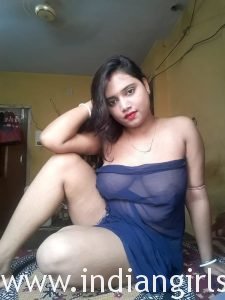 Cute Seductive Desi Aunty Anjali Erotic Nude