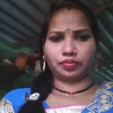 Indian Village Bhabhi Exposing Hairy Pussy