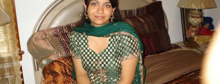 Private Indian Honeymoon Couple Leaked Porn Scene