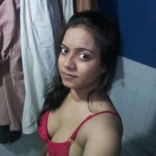 Indian Sex Fever With Young Desi Teen Riya