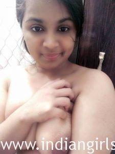 Indian Horny Teen Big Boobs Nude Selfie
