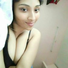 Nude Indian Teen Almaas Leaked Homemade Photos
