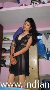 Desi Wife Honeymoon Night Sex Adult Indian Porn