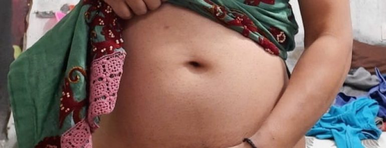 Bengali Bhabhi In Shalwar Suit Showing Her Hairy Pussy